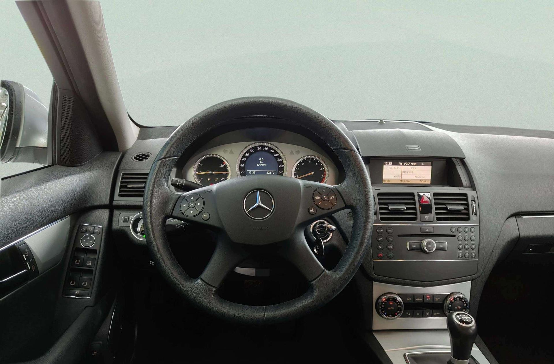Mercedes-Benz Clase C C 200 K Avantgarde - foto 18