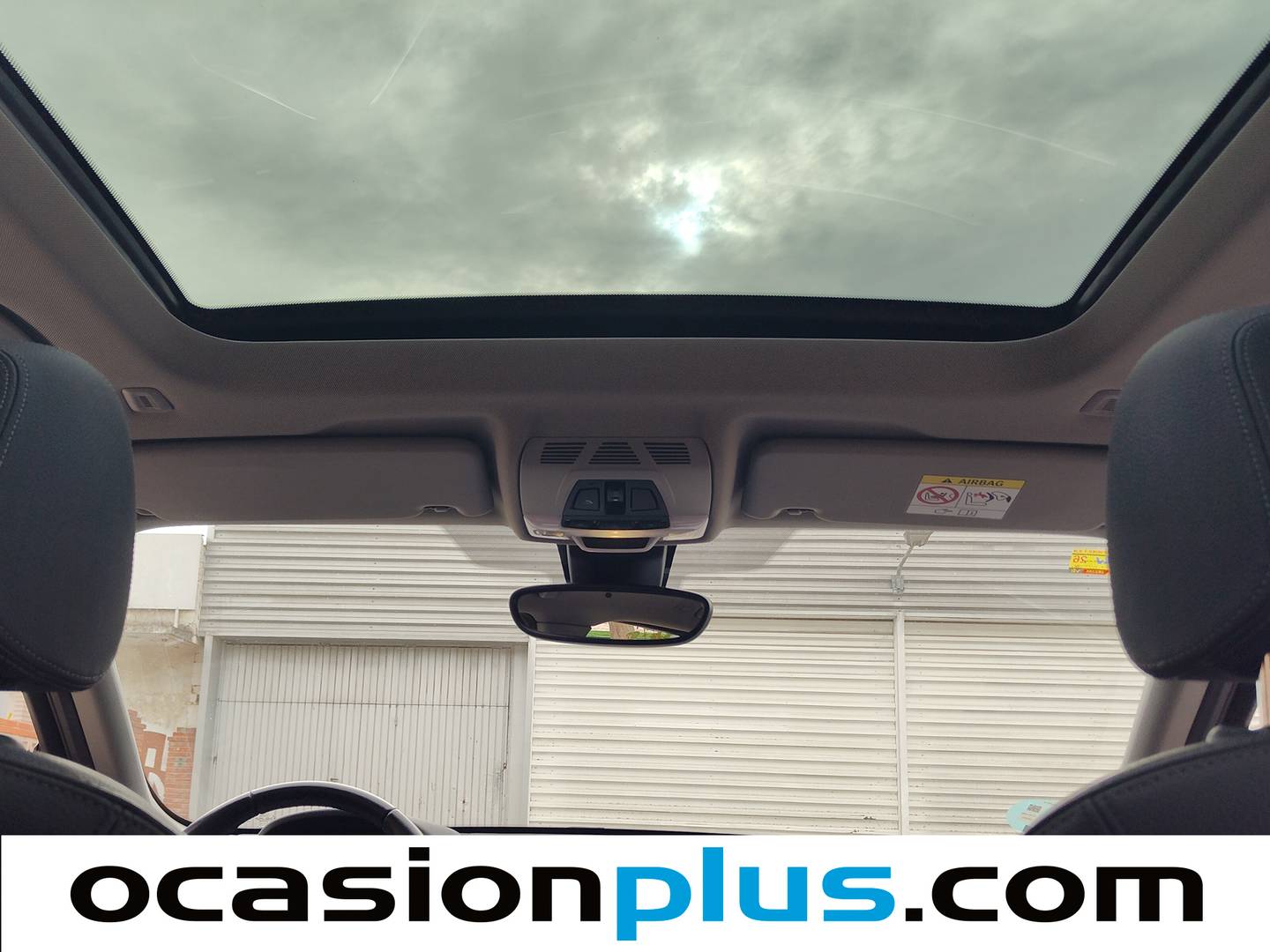 Extras y acabados del BMW X1 BMW X1 sDrive18d (150 CV)