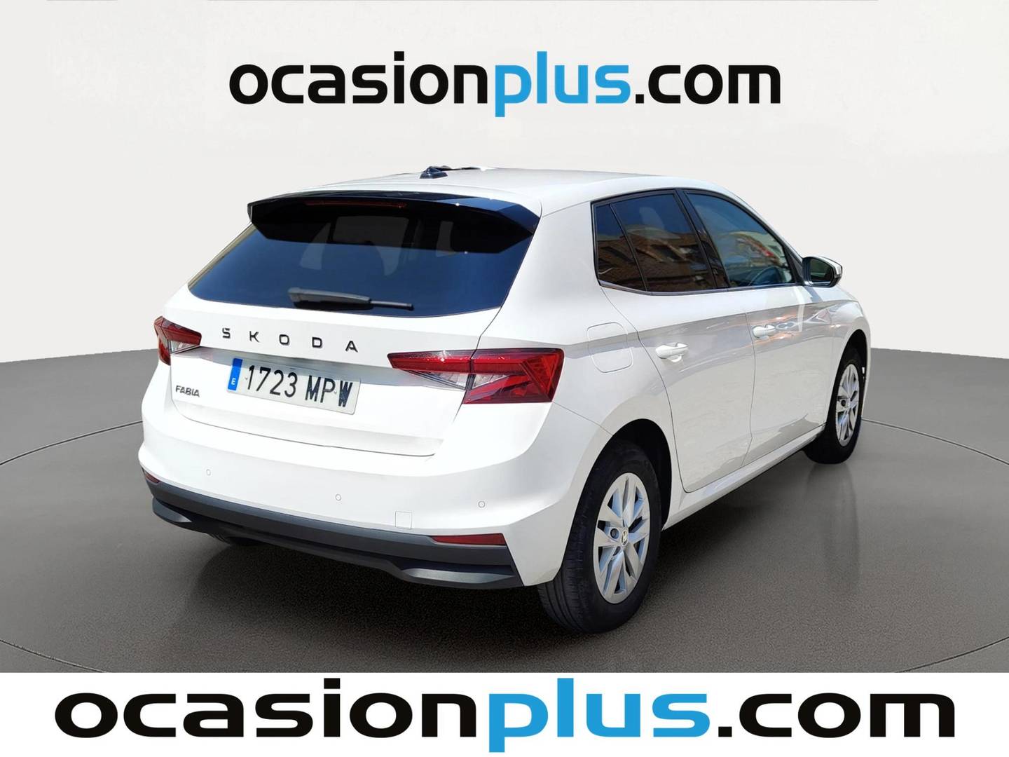 Foto trasera Skoda Fabia Skoda Fabia 1.0 TSI Selection (95 CV) derecha