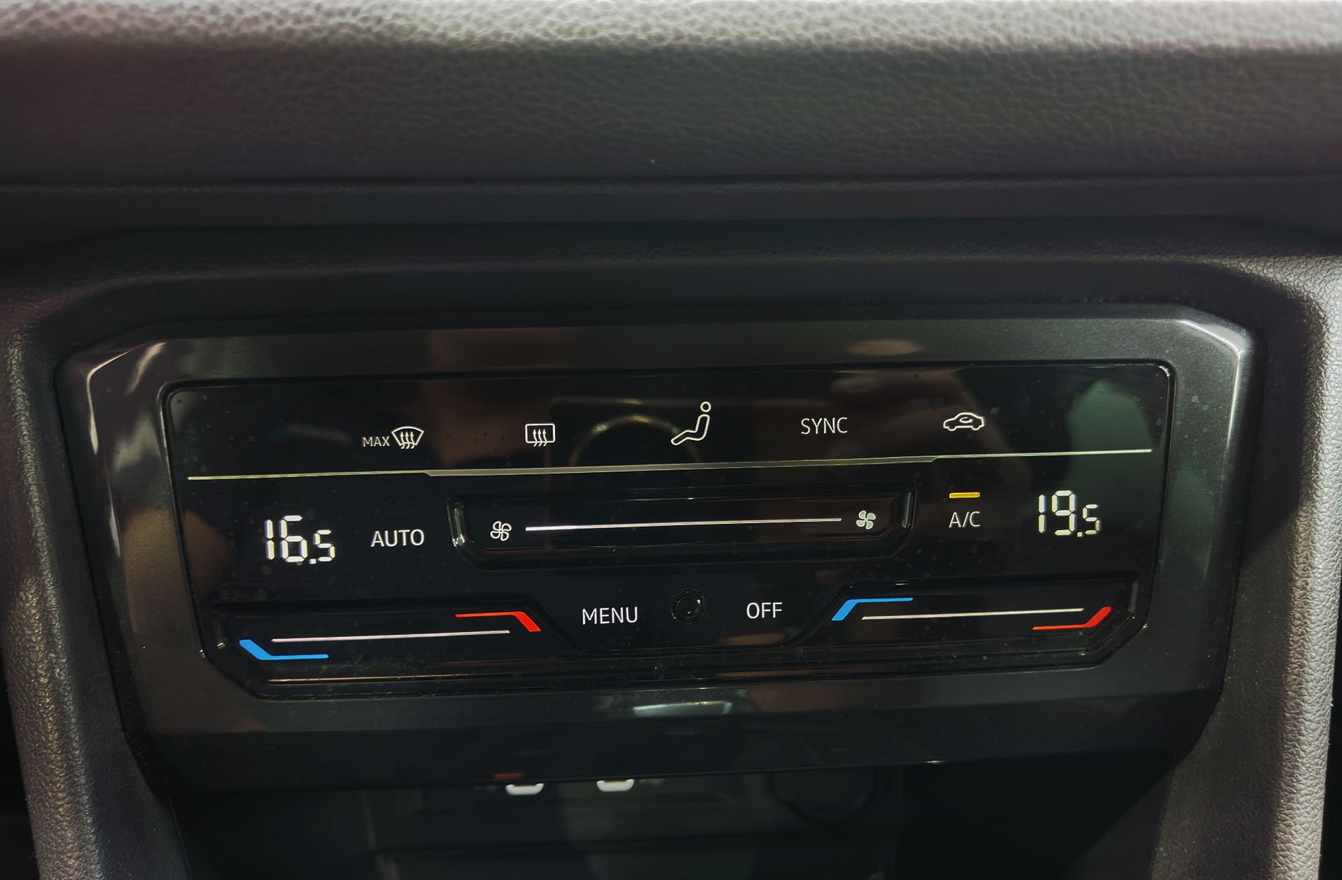 Volkswagen Tiguan Life 1.5 TSI DSG - foto 37