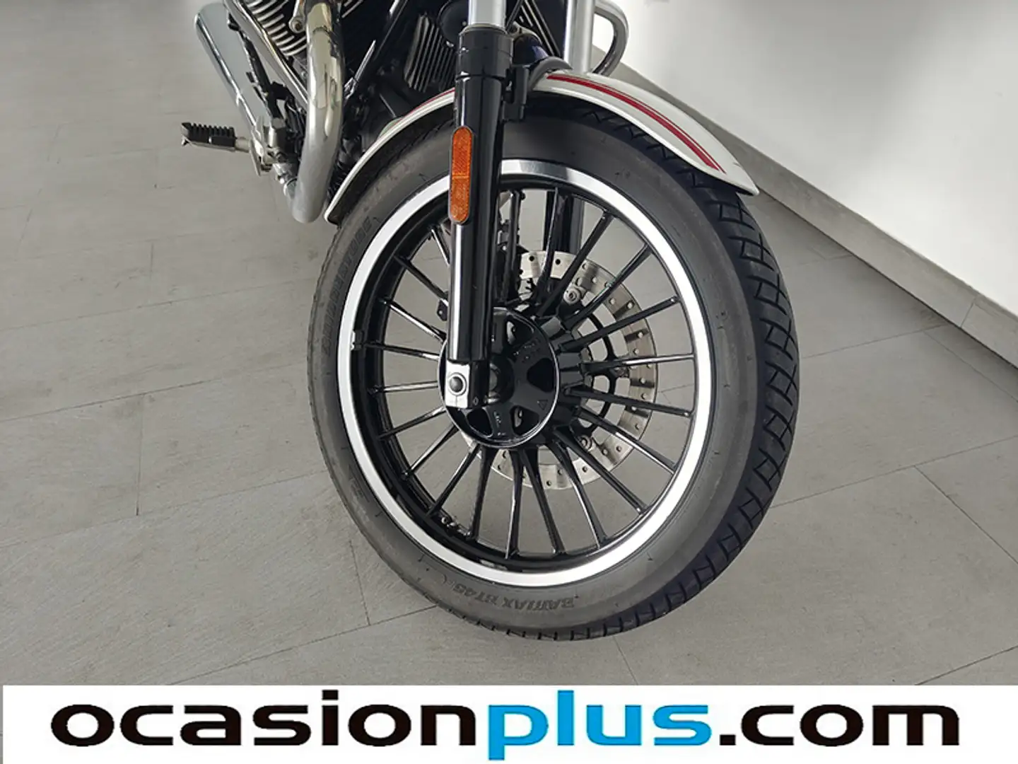 Foto Moto Guzzi V9 Moto Guzzi V9 Roamer