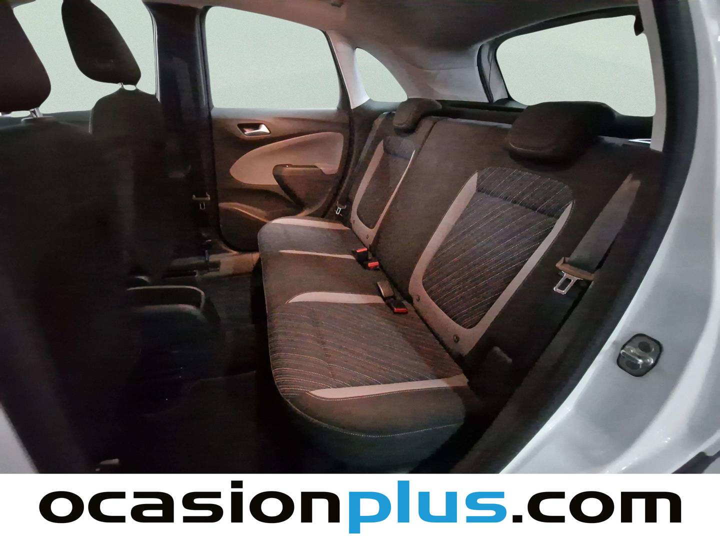 Foto asientos traseros Opel Crossland X Opel Crossland X 1.2 S&S Design Line (110 CV)