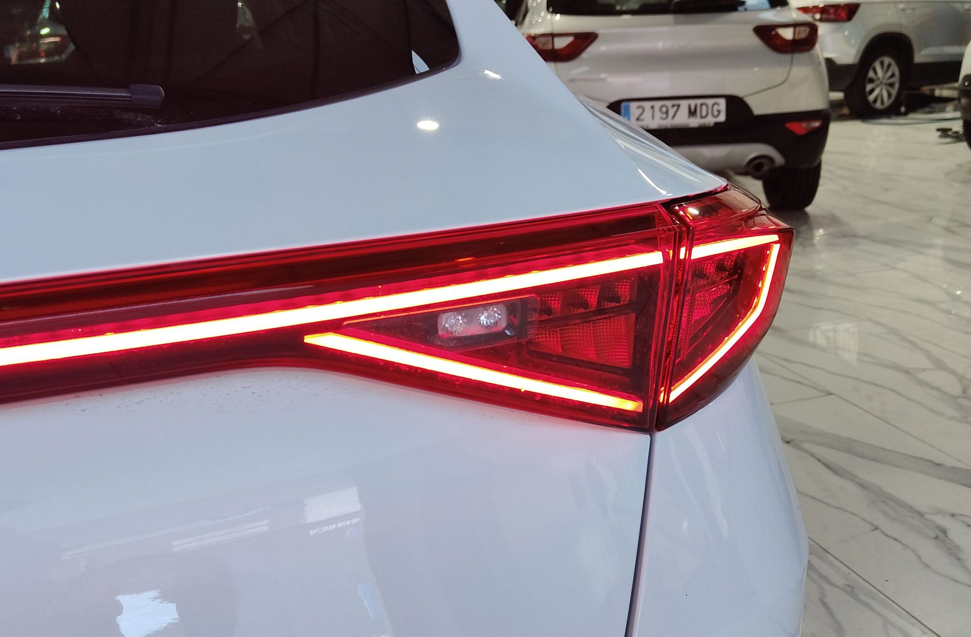 Cupra Formentor 2.0 TSI VZ DSG - foto 17