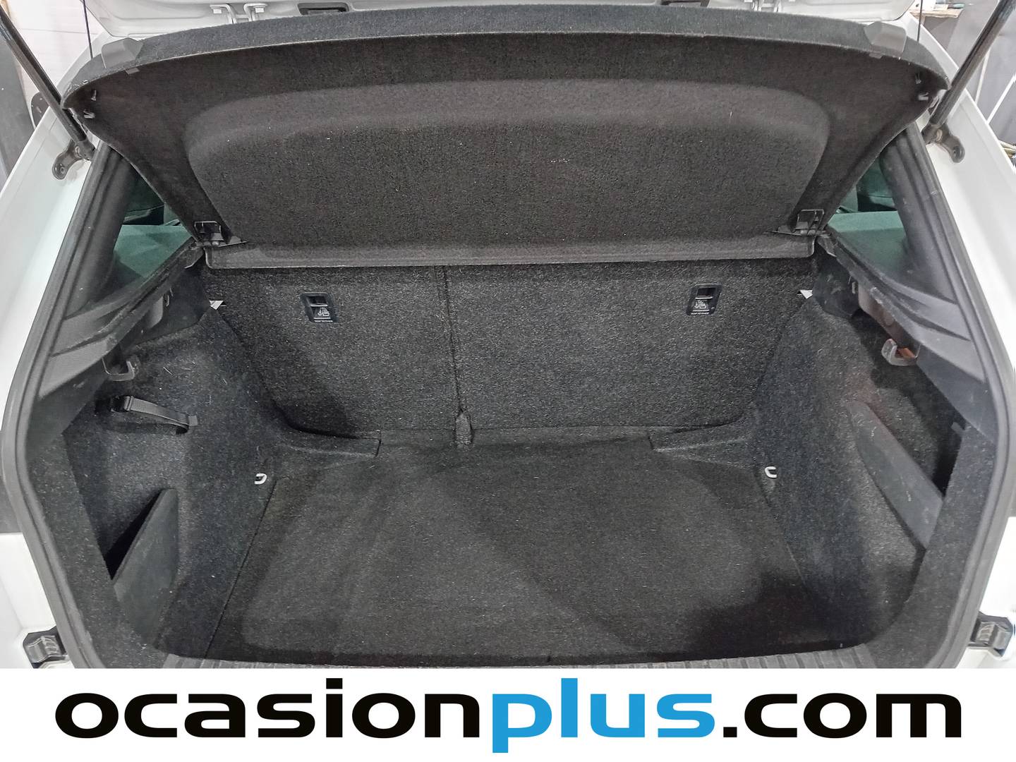 Fotos maletero Skoda Kamiq Skoda Kamiq 1.5 TSI Sport DSG (150 CV)