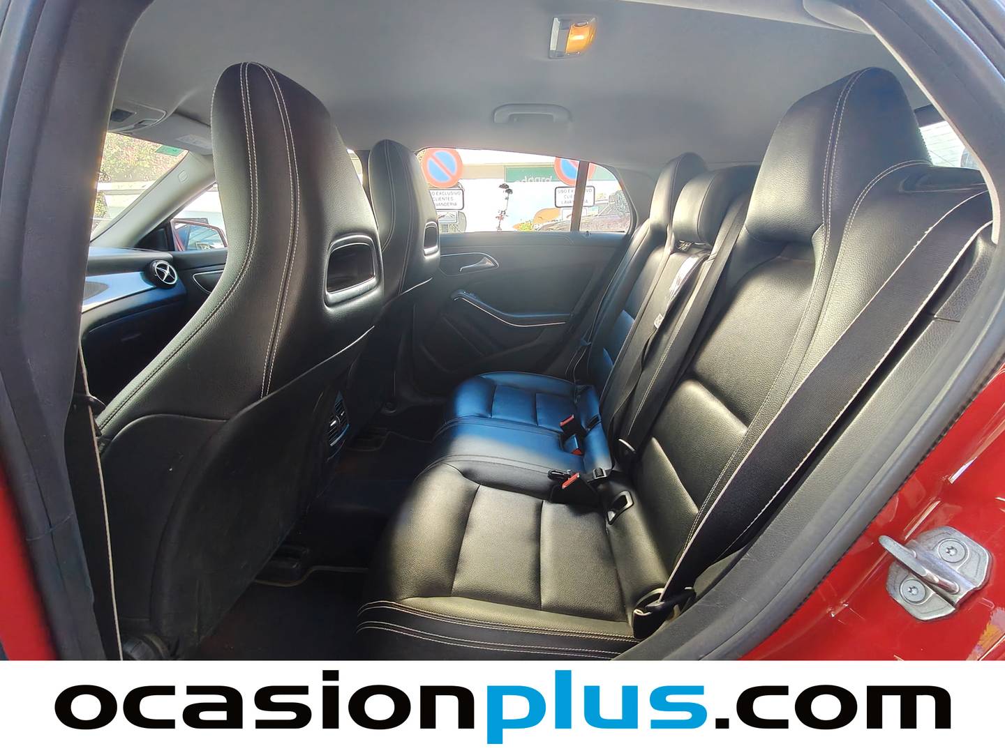 Foto asientos traseros Mercedes CLA Mercedes CLA Shooting Brake 200 d (136 CV) Pack AMG