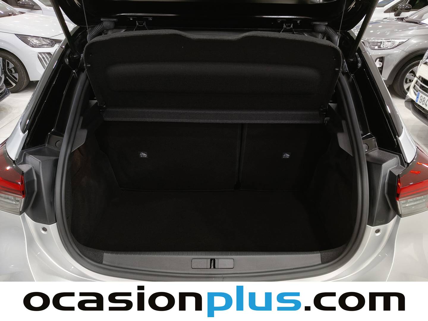 Fotos maletero Opel Corsa Opel Corsa 1.2T XHL GS (100 CV)