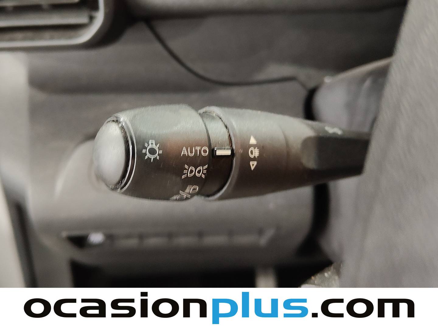 Foto Peugeot Rifter Peugeot Rifter Active Pack Business Standard BlueHDi (100 CV)