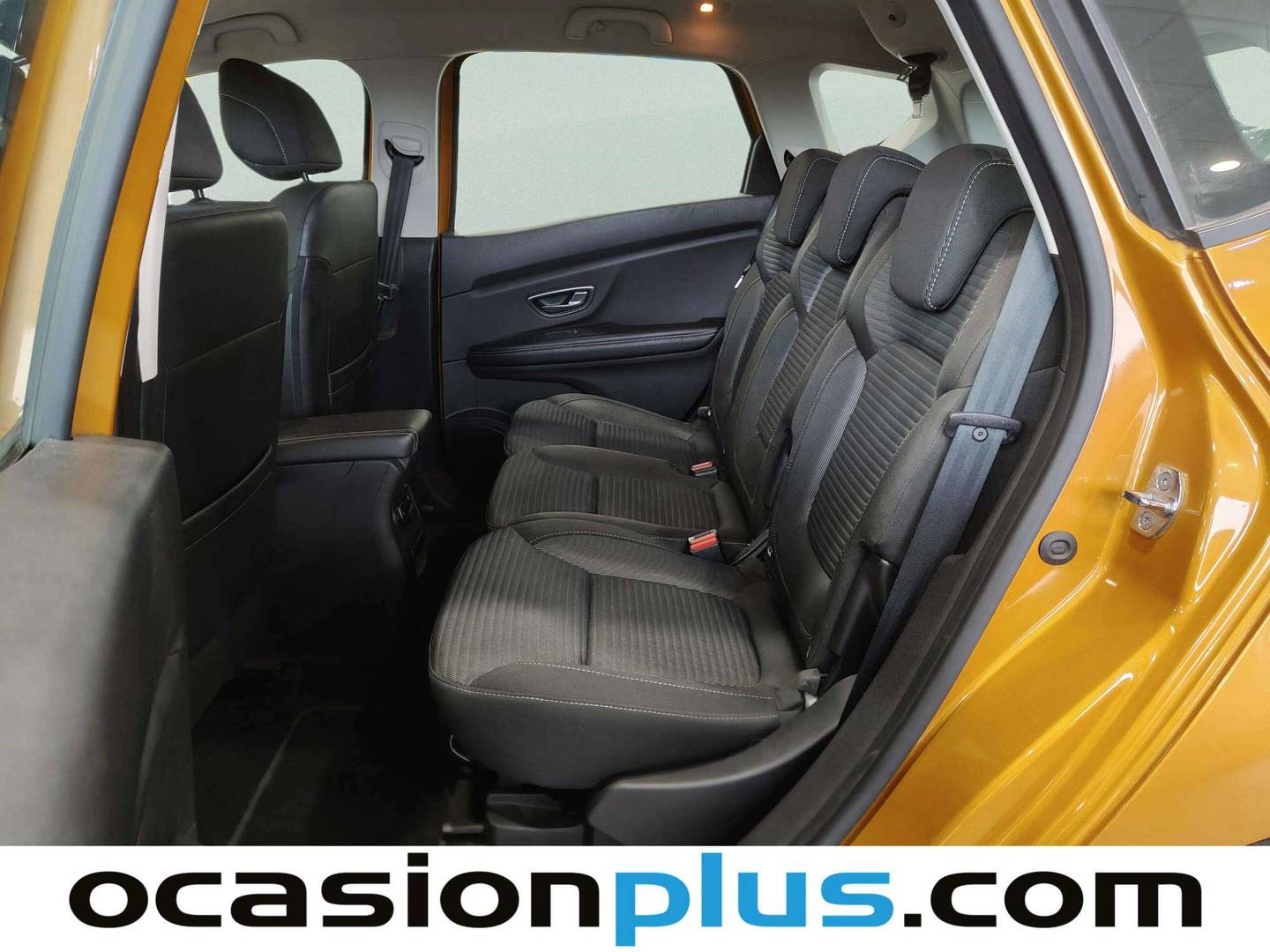 Foto asientos traseros Renault Scénic Renault Scenic Intens Energy TCe (130 CV)