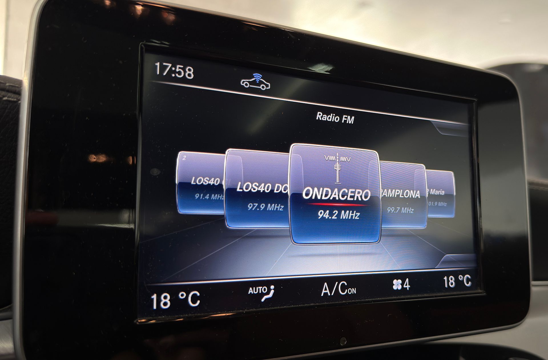 Mercedes-Benz Clase C Coupe 300 AMG Line - foto 33