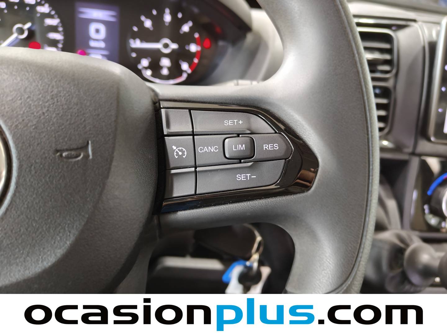 Challenger V114 Challenger V114 star edition (140 Cv) diésel