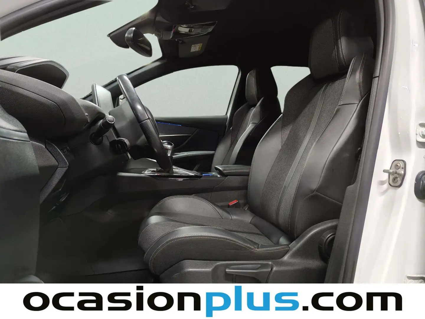 Foto Peugeot 3008 Peugeot 3008 BlueHDI 130 S&S GT Line  (130 CV)