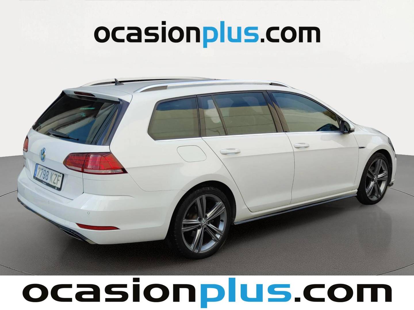 Foto trasera Volkswagen Golf Volkswagen Golf Variant Sport R-Line 1.5 TSI (150 CV) DSG derecha