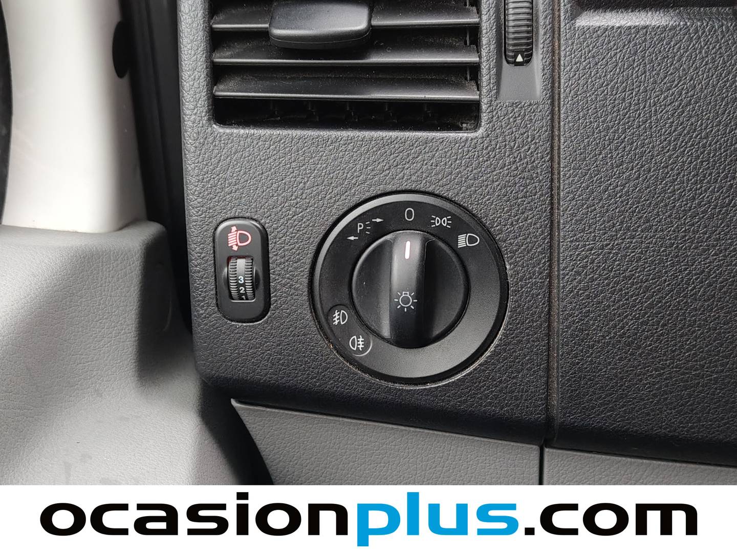 Foto Volkswagen Crafter Volkswagen Crafter Furgon Batalla Media TN 2.0 TDI BMT (136 CV) 3.500 3 Plazas