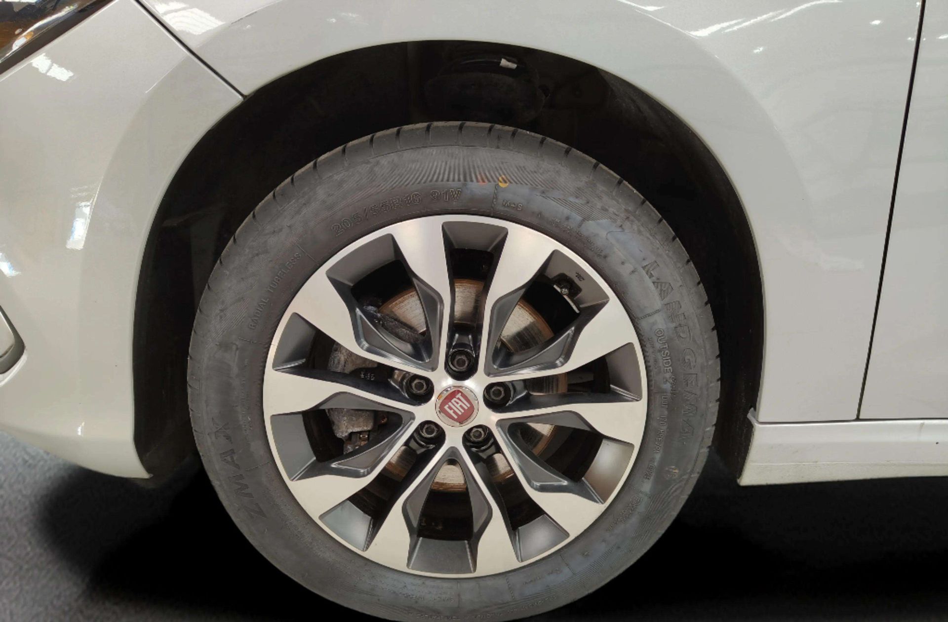 Fiat Tipo 1.5 Hybrid City Life DCT - foto 33