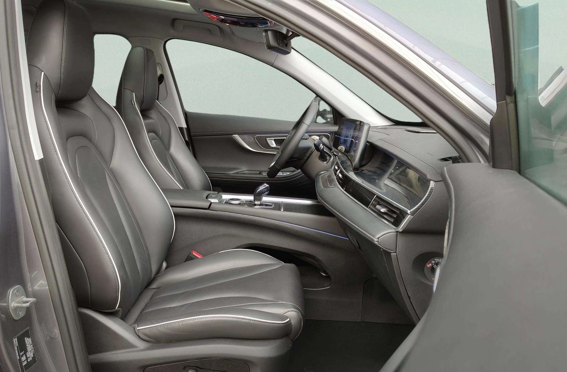 Ebro s700 1.6 T-GDi Luxury 7 DCT - foto 25