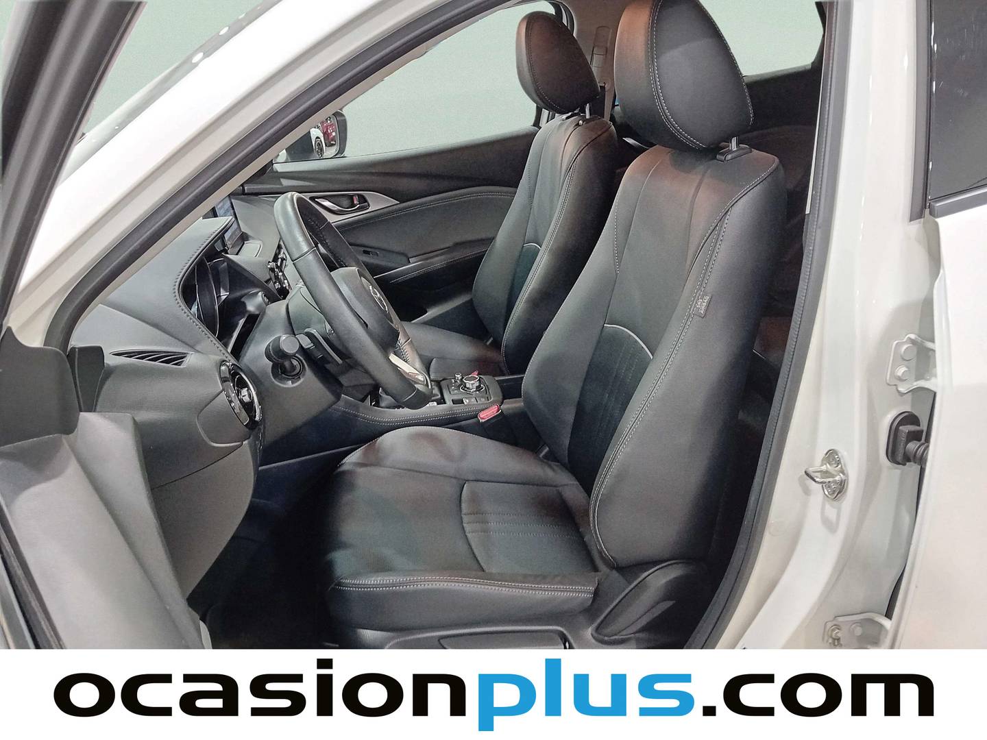 Foto asientos delanteros Mazda CX-3 Mazda CX-3 2.0 G Zenith 2WD AT (121 CV)