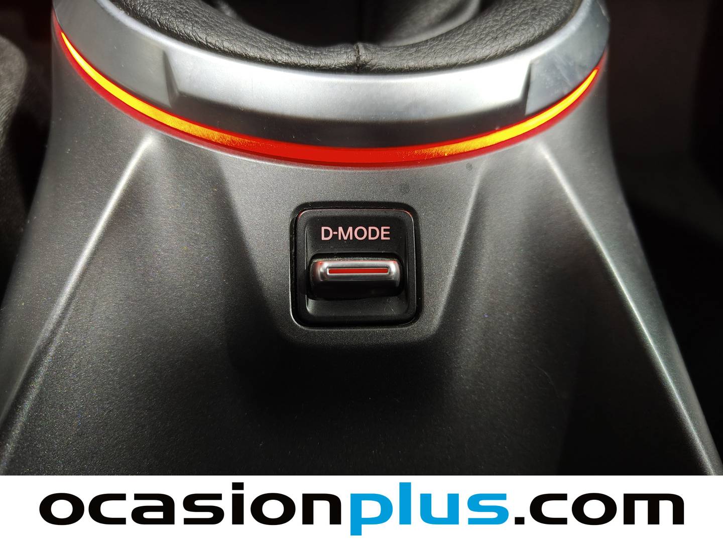 Foto Nissan JUKE Nissan Juke DIG-T N-Connecta 4x2 (114 CV)