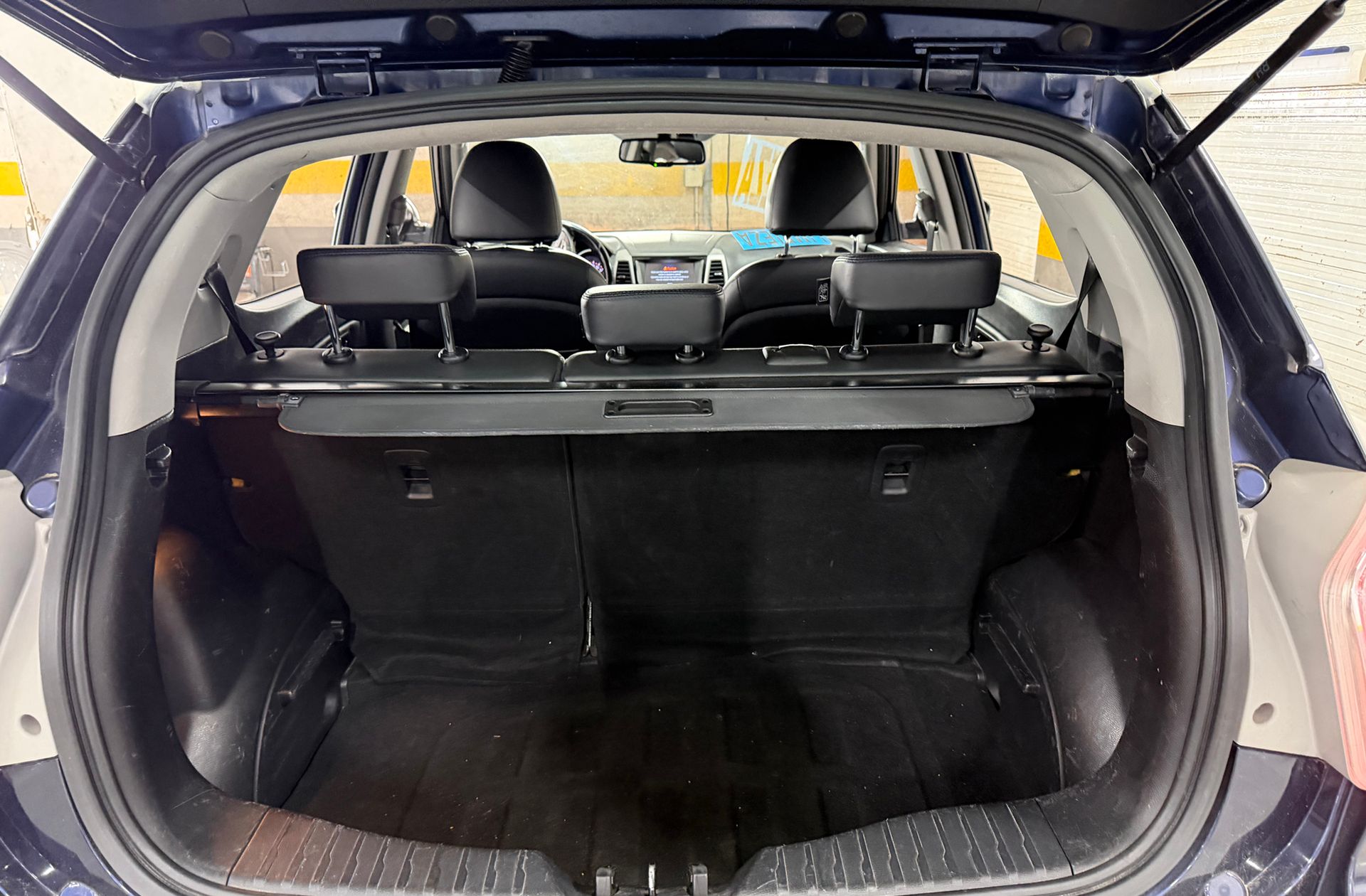 SsangYong Tivoli 1.6 D16T Limited 4x2 - foto 16