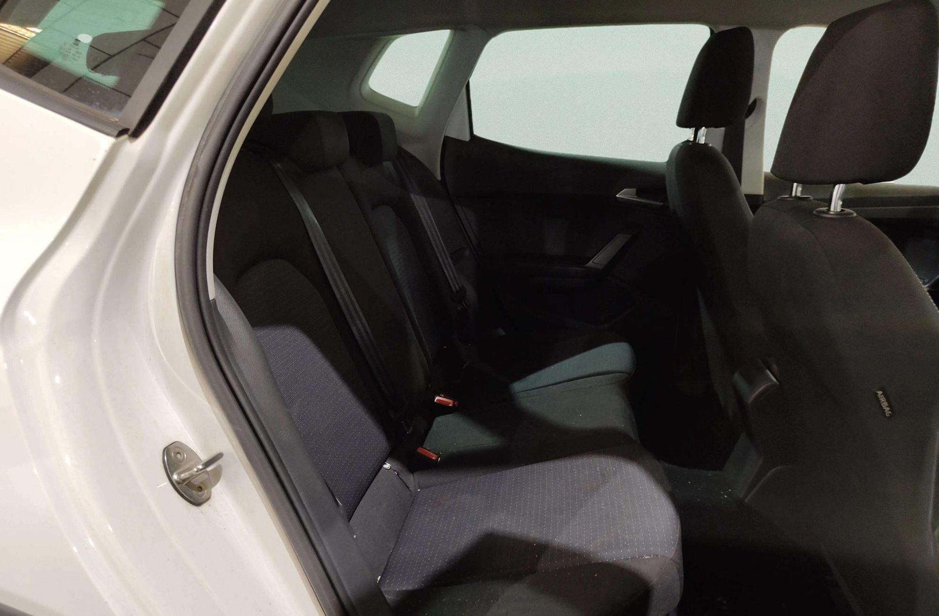 SEAT Arona 1.0 TSI Style XL - foto 17
