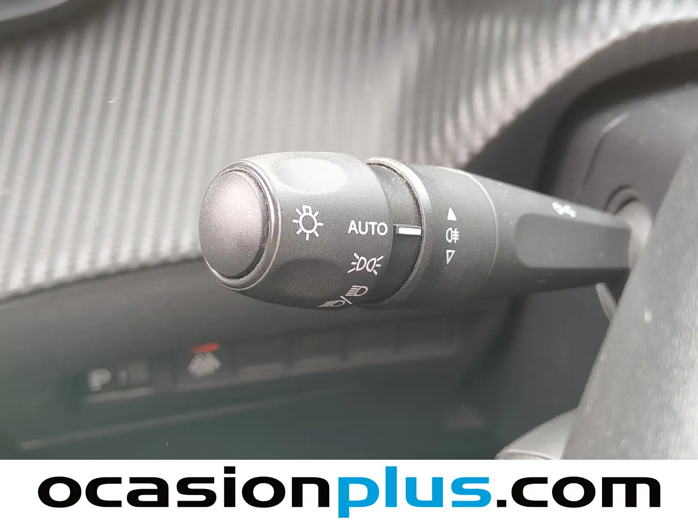 Foto Peugeot 2008 Peugeot 2008 PureTech 130 S&S Allure Pack (130 CV)