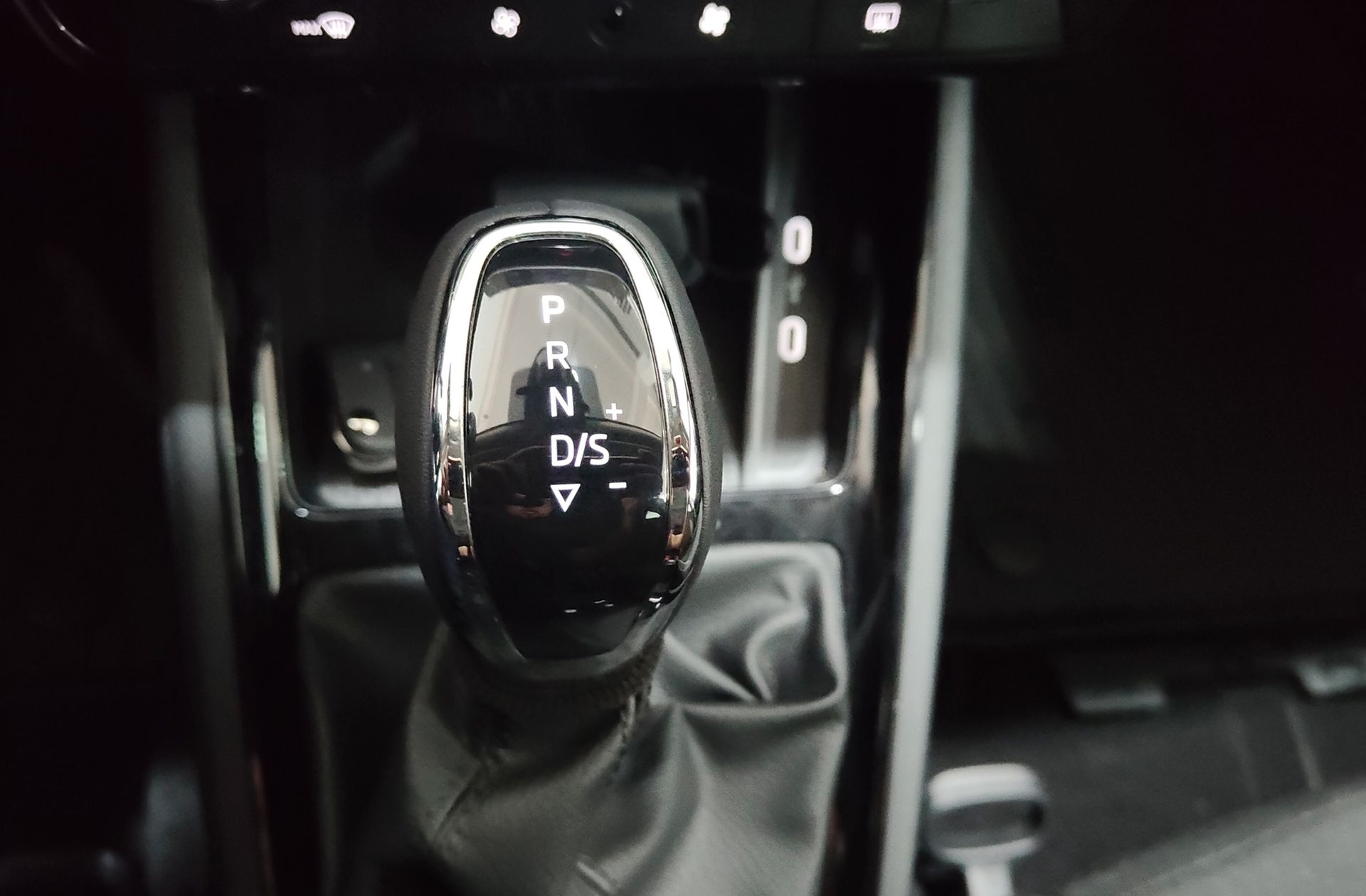 Škoda Kamiq 1.0 TSI Selection DSG - foto 5