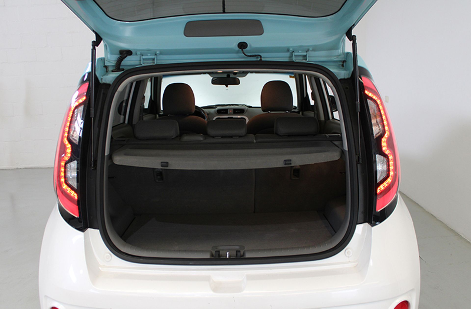Kia Soul Eléctrico - foto 15