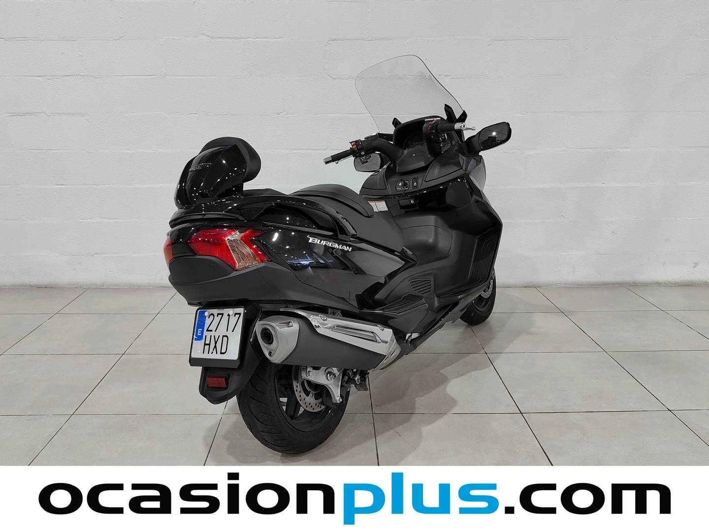 Foto delantera Suzuki BURGMAN 650 Suzuki BURGMAN 650 (56 CV) derecha