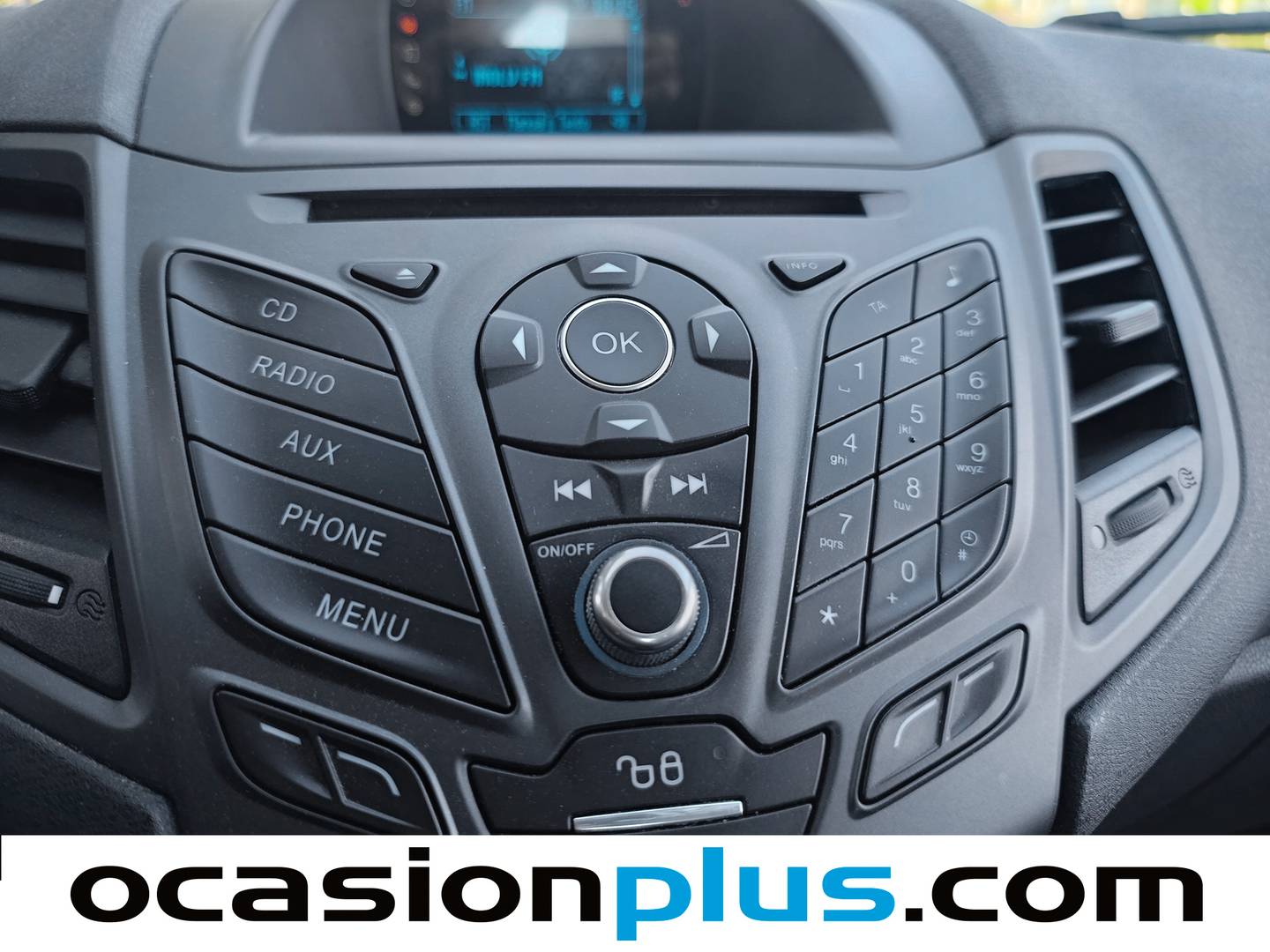 Extras y acabados del Ford Fiesta Ford Fiesta 1.25 Duratec Trend (82 CV)