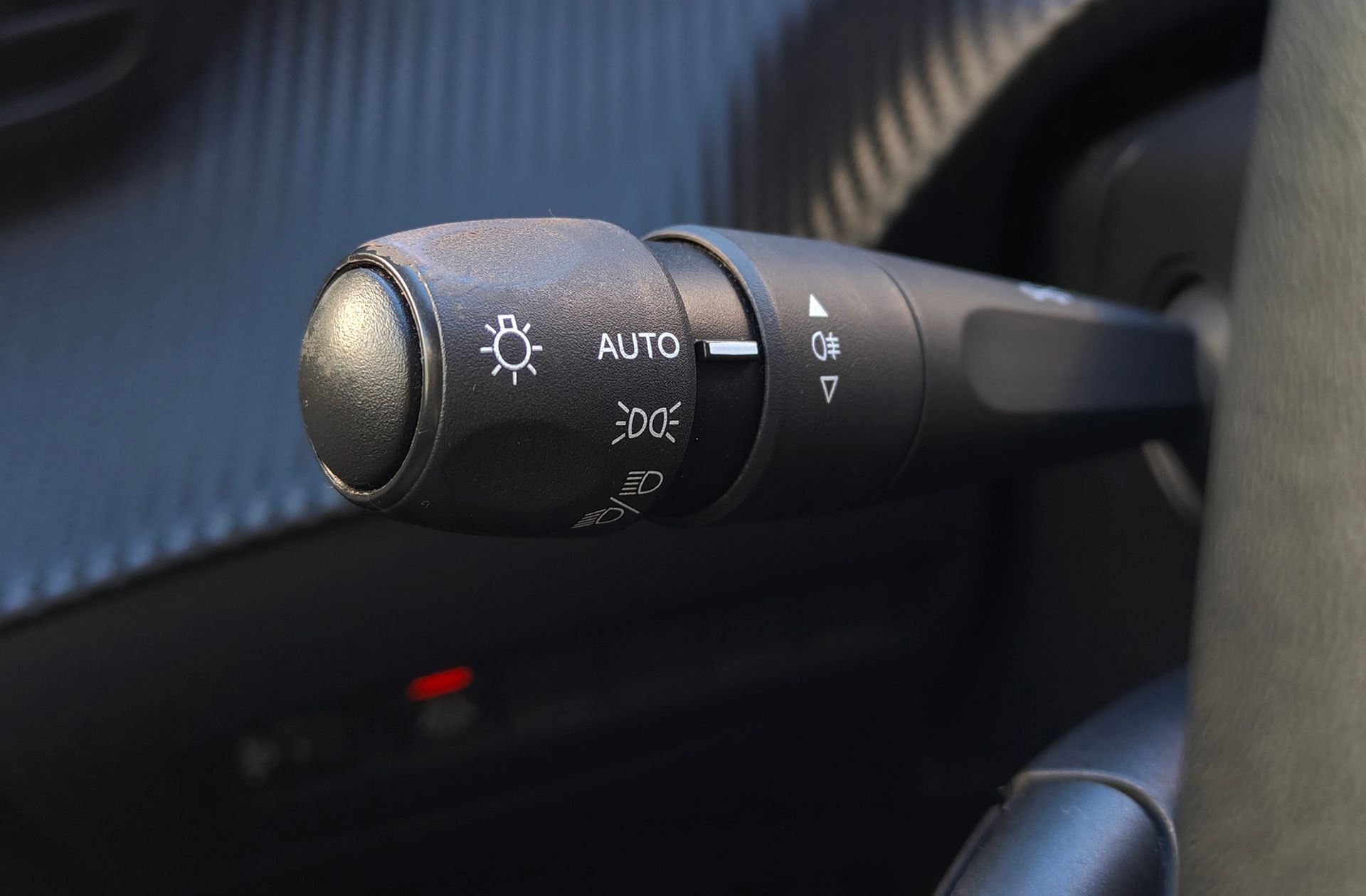 Peugeot 208 PureTech 100 Active - foto 24