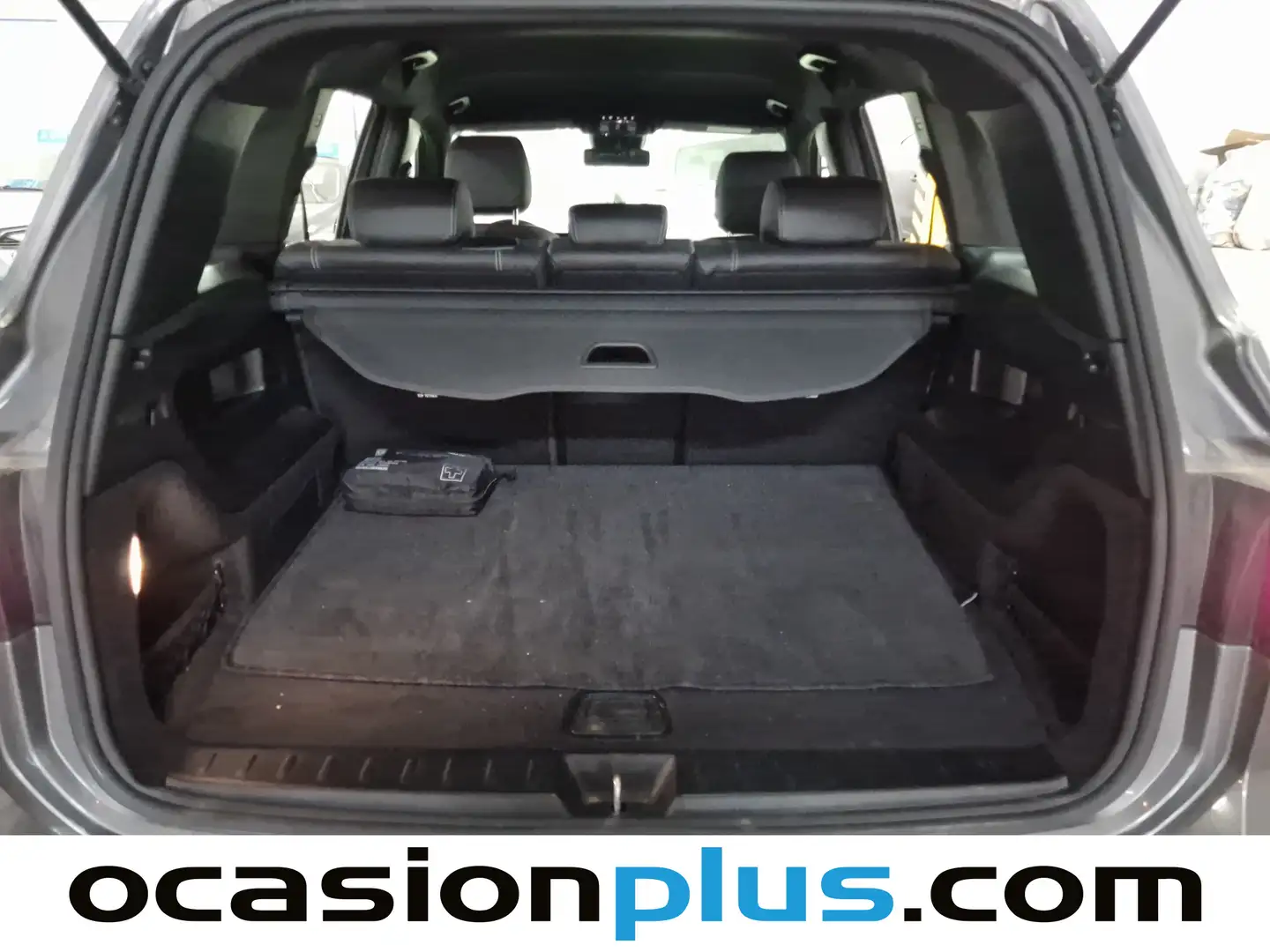 Foto Mercedes GLB Mercedes-Benz GLB 220 D 4Matic (190 CV)