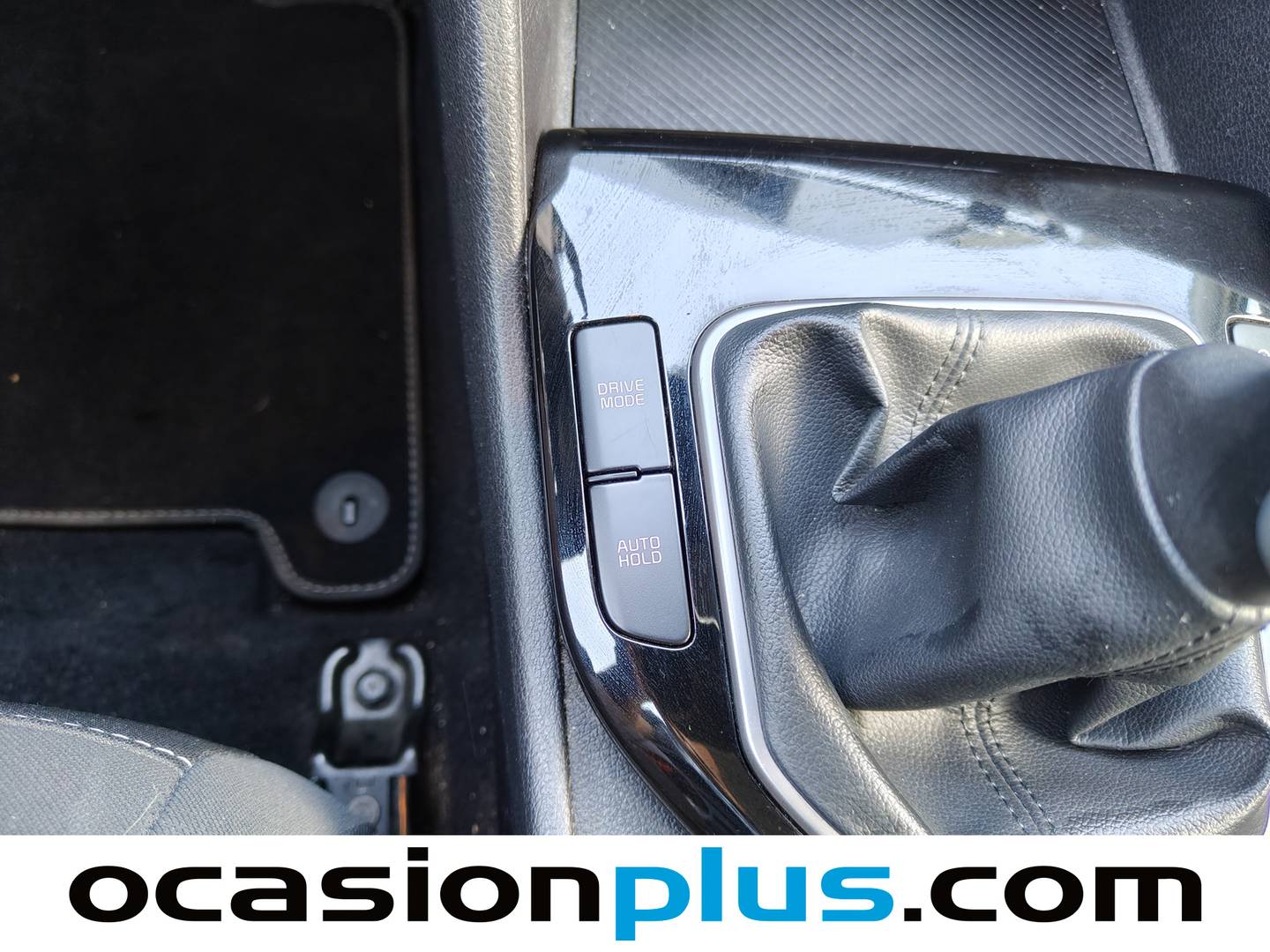 Foto KIA Sportage Kia Sportage 1.6 CRDi MHEV Business 4x2 (136 CV)