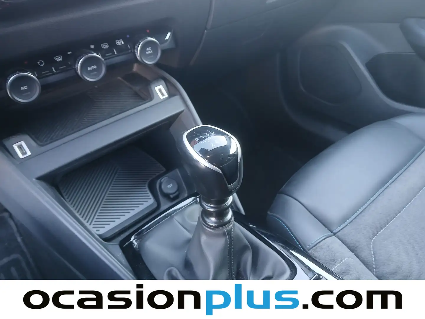 Foto Citroën C4 Citroen C4 BlueHDi 110 S&S Feel Pack (110 CV)