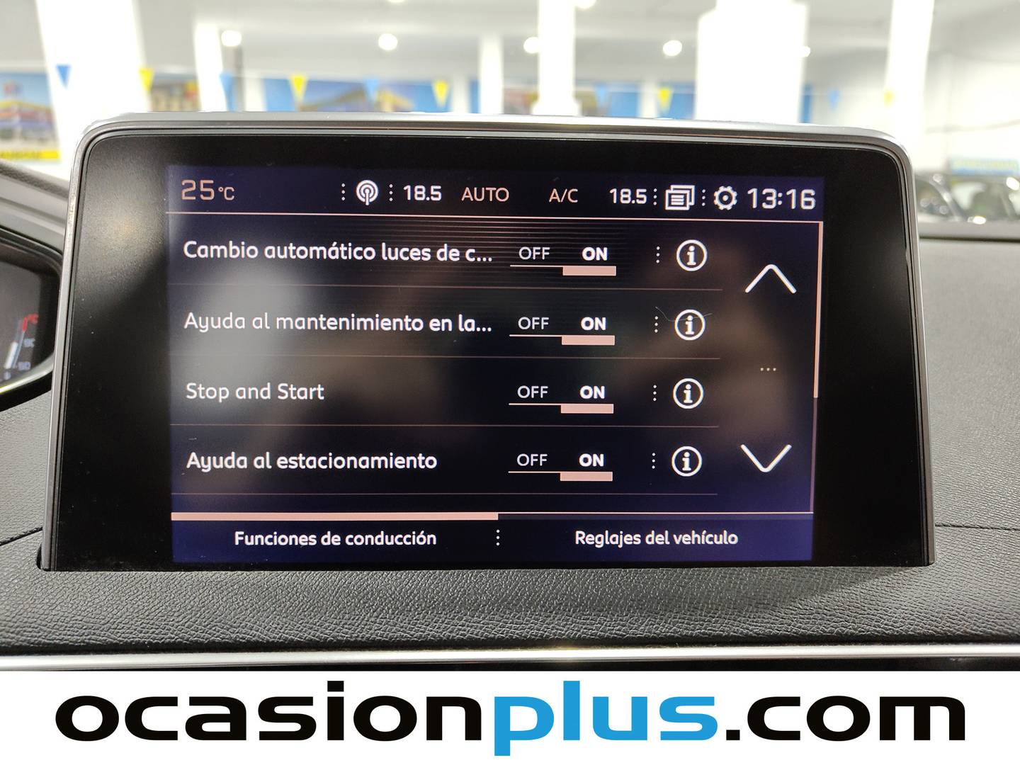 Foto Peugeot 3008 Peugeot 3008 BlueHDi 150 S&S GT Line (150 CV)