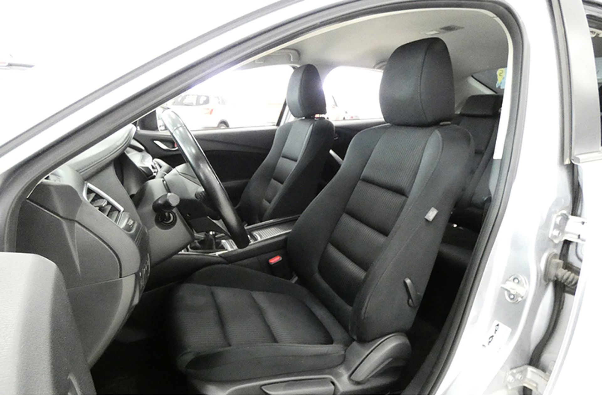 Mazda Mazda6 2.2 DE Style - foto 11