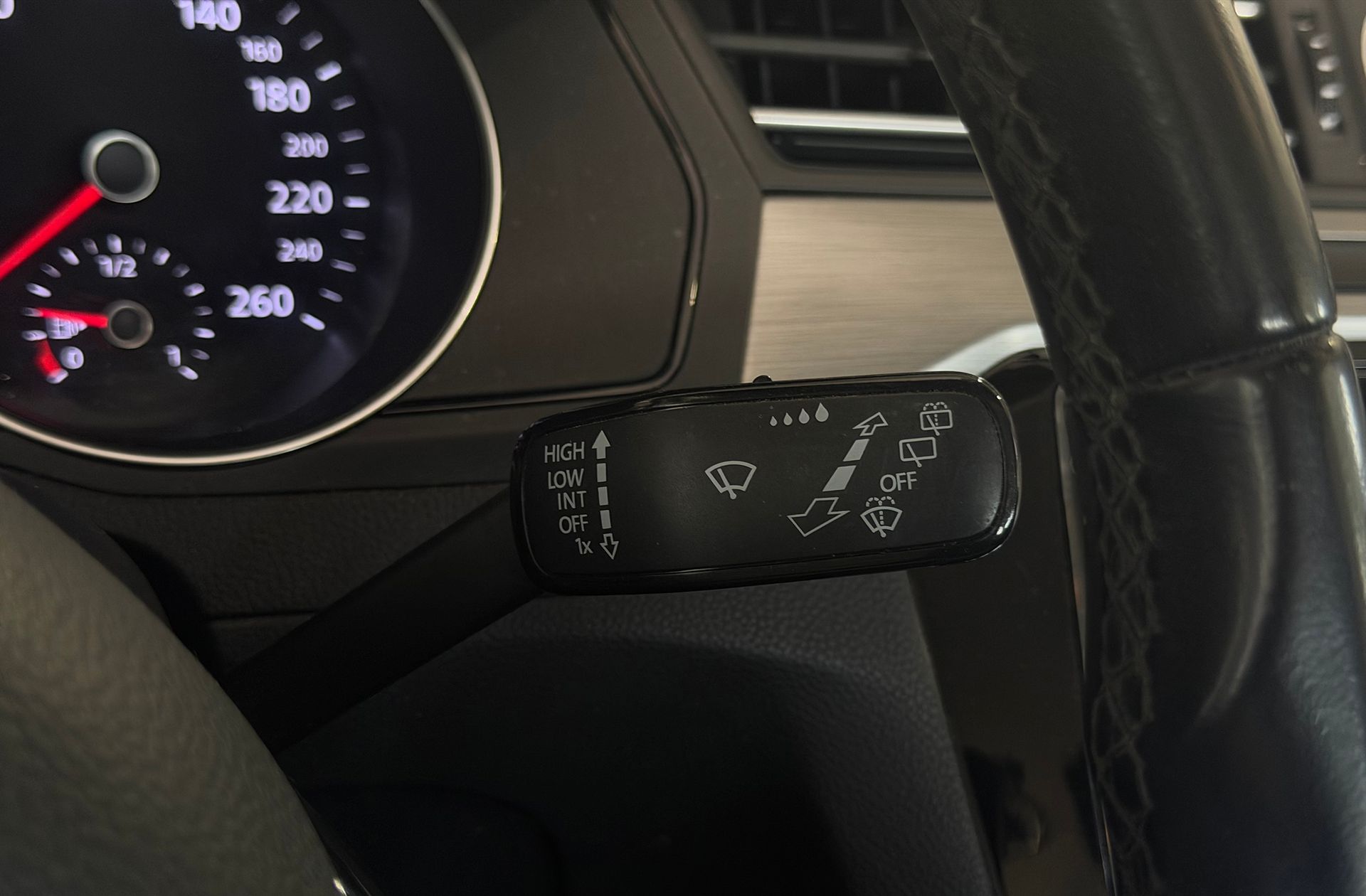 Volkswagen Passat Variant Edition 1.6 TDI BMT - foto 31