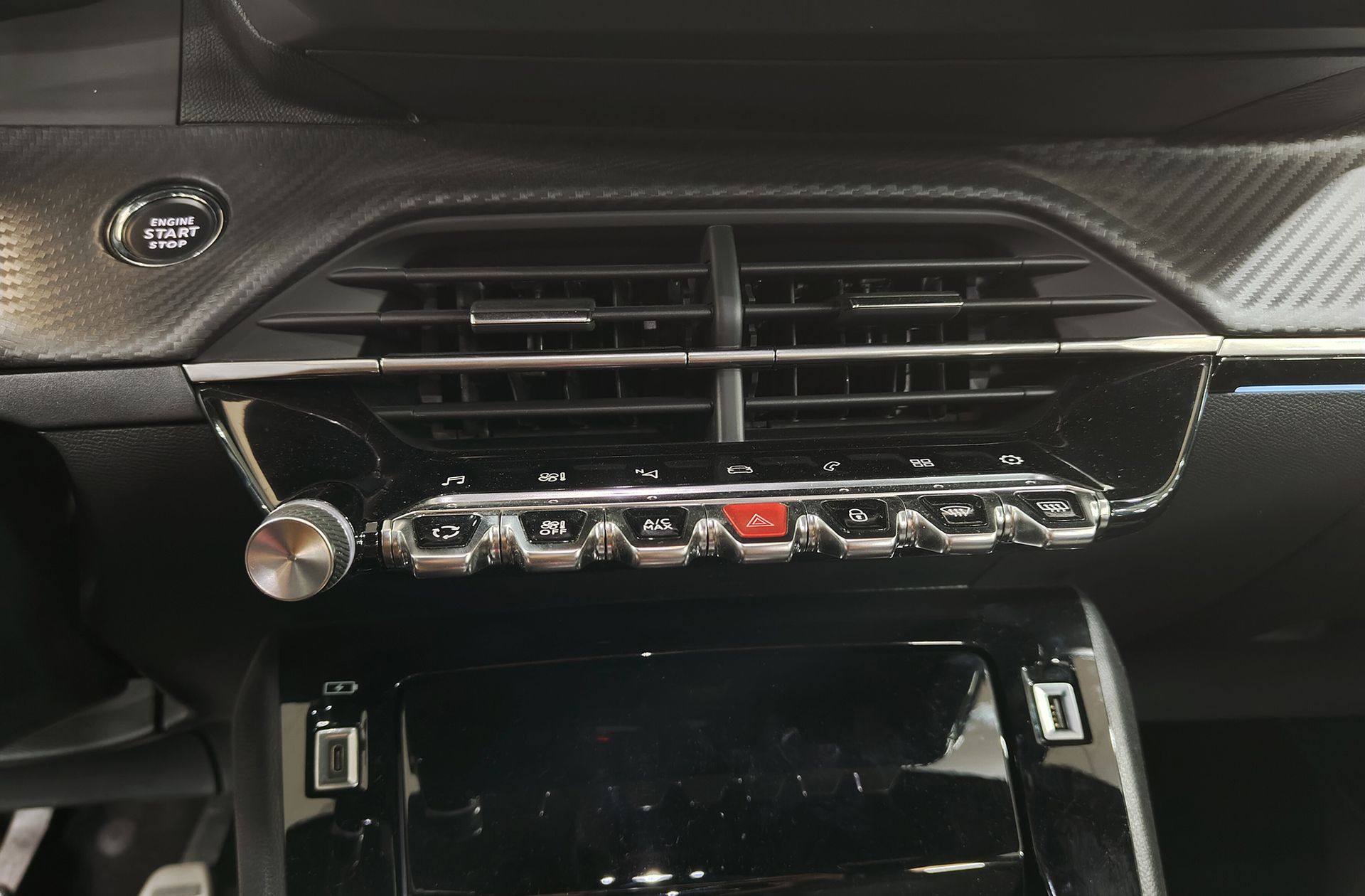 Peugeot 208 BlueHDi 100 GT - foto 40