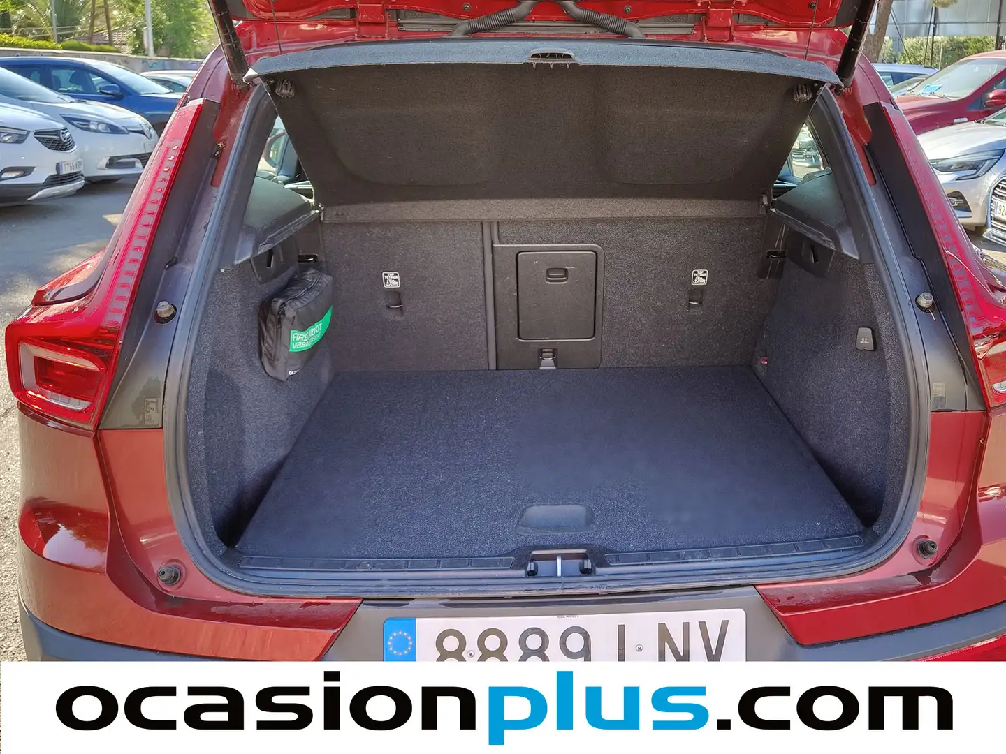 Foto Volvo XC40 Volvo XC40 T3 Momentum Pro Auto (163 CV)