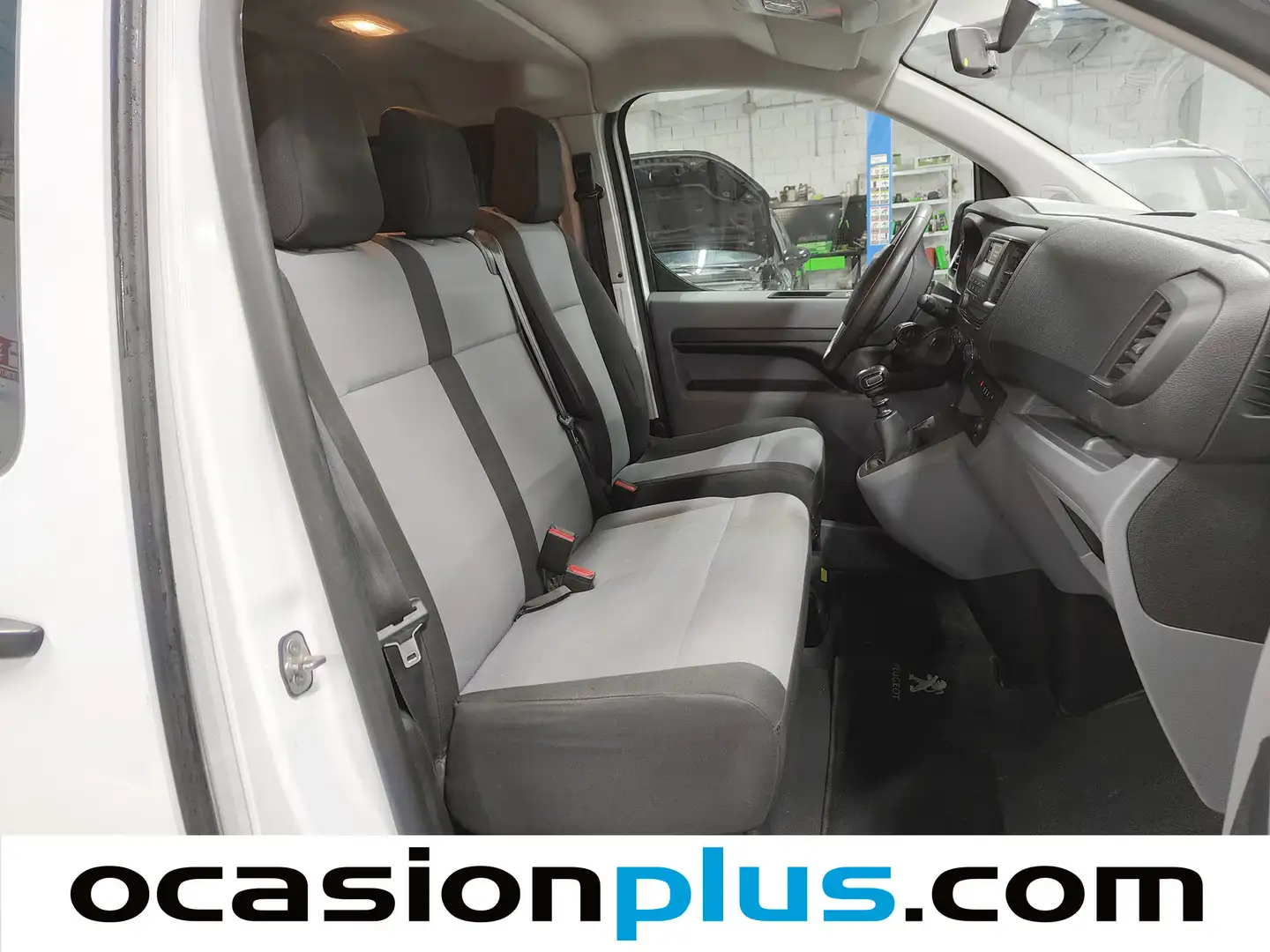 Foto Peugeot Expert Peugeot Expert Combi BlueHDi 120 S&S Long (120 CV)