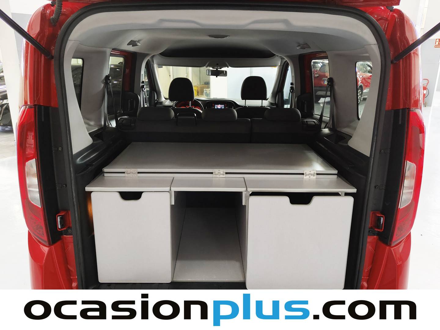 Foto Fiat Doblò Fiat Dobló Panorama 1.6 Multijet Trekking (95 CV)  Camperizada