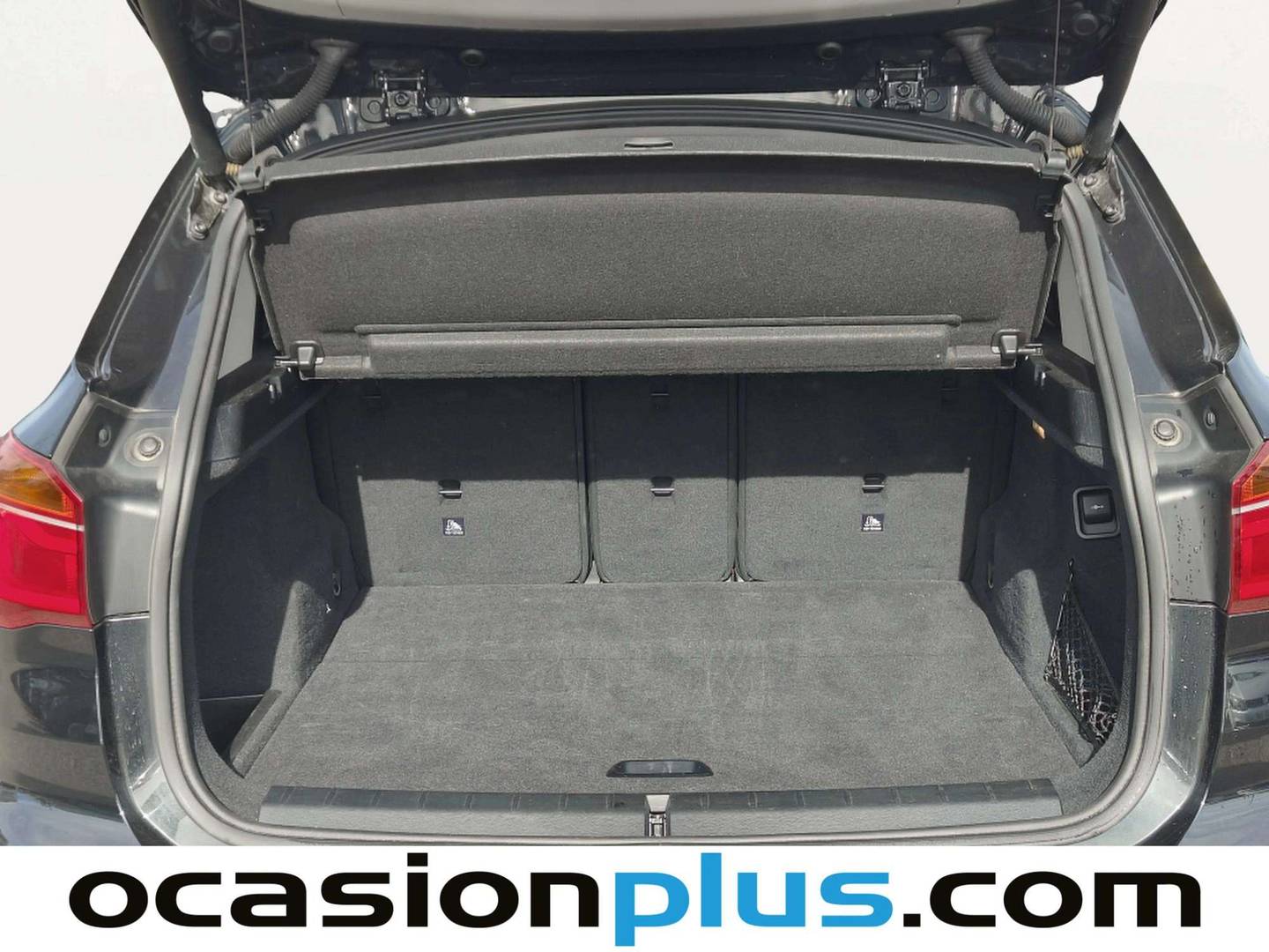 Fotos maletero BMW X1 BMW X1 sDrive18d (150 CV)