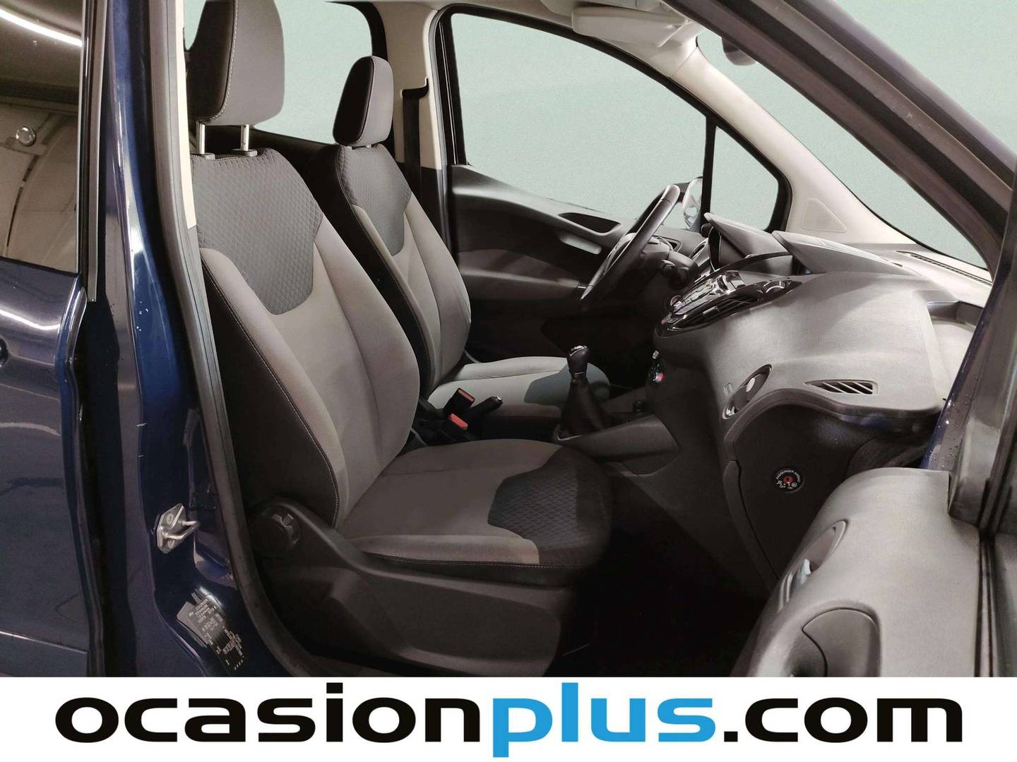 Fotos maletero Ford Tourneo Courier Ford Tourneo Courier 1.0 EcoBoost Titanium (100 CV)