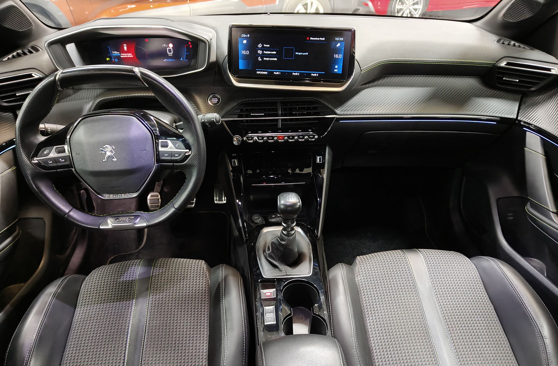 Peugeot 208 BlueHDi 100 GT - foto 7