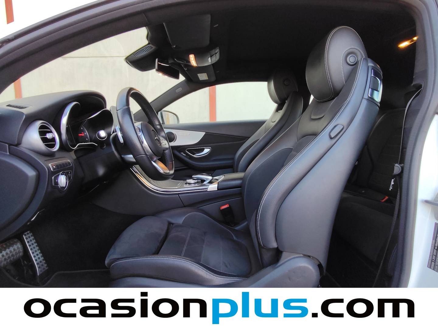 Foto asientos delanteros Mercedes Clase C Mercedes Clase C C Coupe 300 (245 CV) Pack AMG