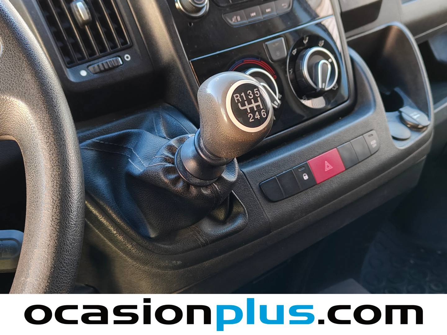 Foto Fiat Ducato FIAT Ducato 2.3 Multijet Furgón Medio Alto (130CV)