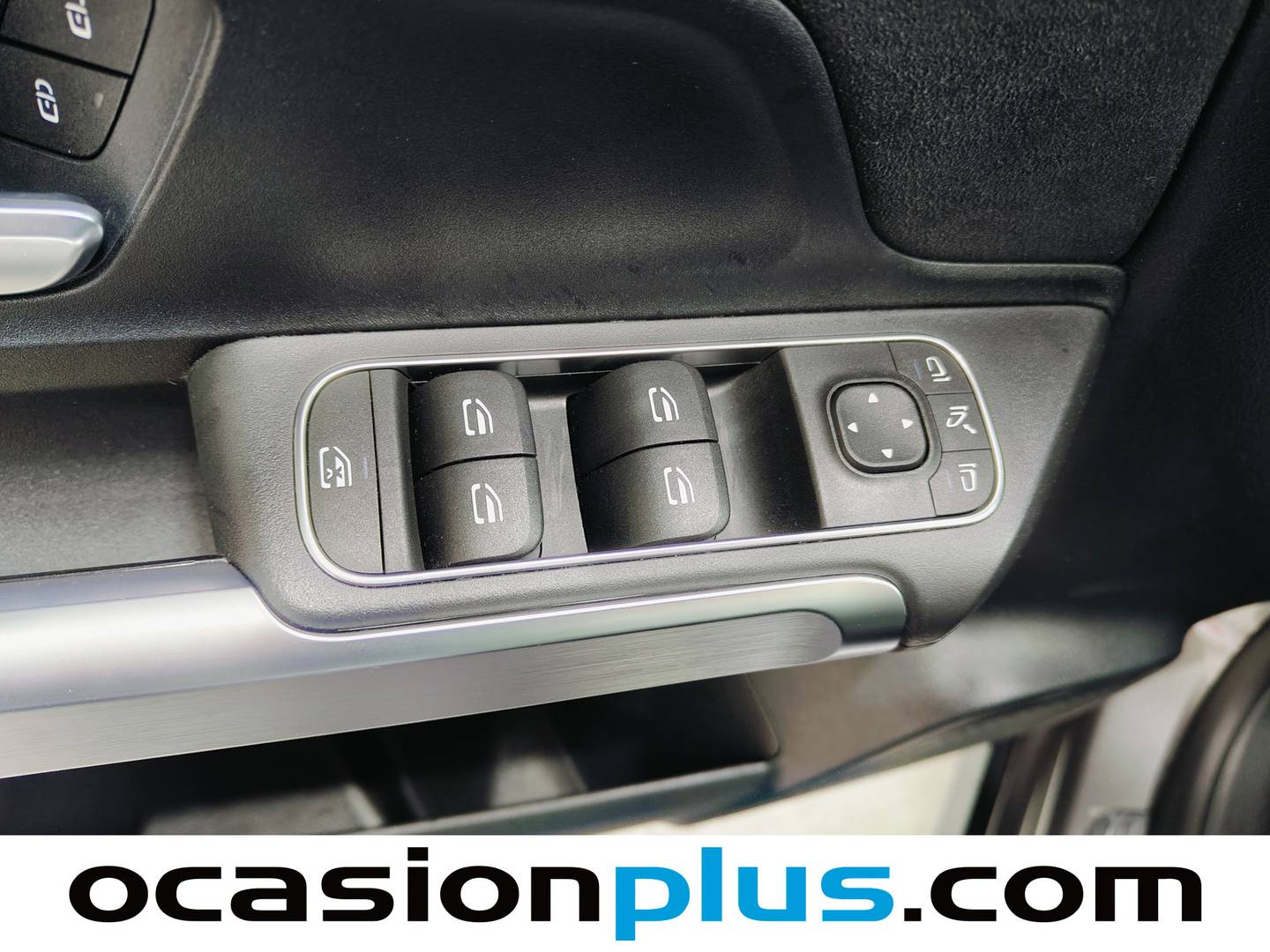 Mercedes GLB Mercedes GLB 220 D 4MATIC (190 CV) PACK AMG 7 PLAZAS al mejor precio