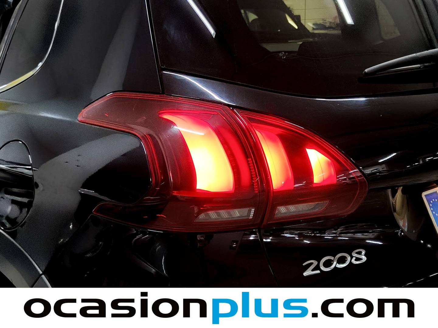 Foto Peugeot 2008 Peugeot 2008 PureTech 130 S&S Allure (130 CV)