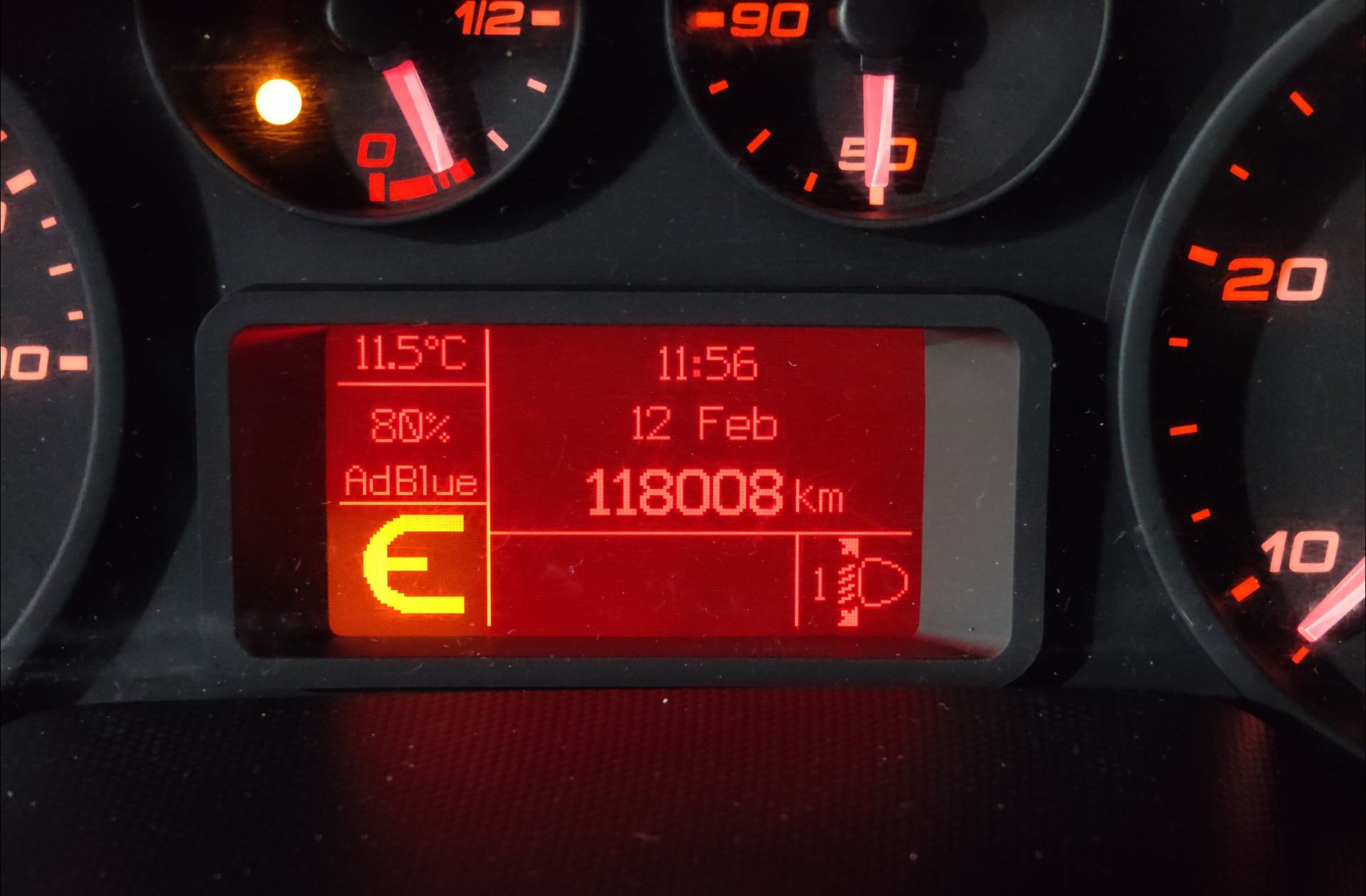 Iveco Daily Furgon 35S 16 V 3520L/H2 - foto 7