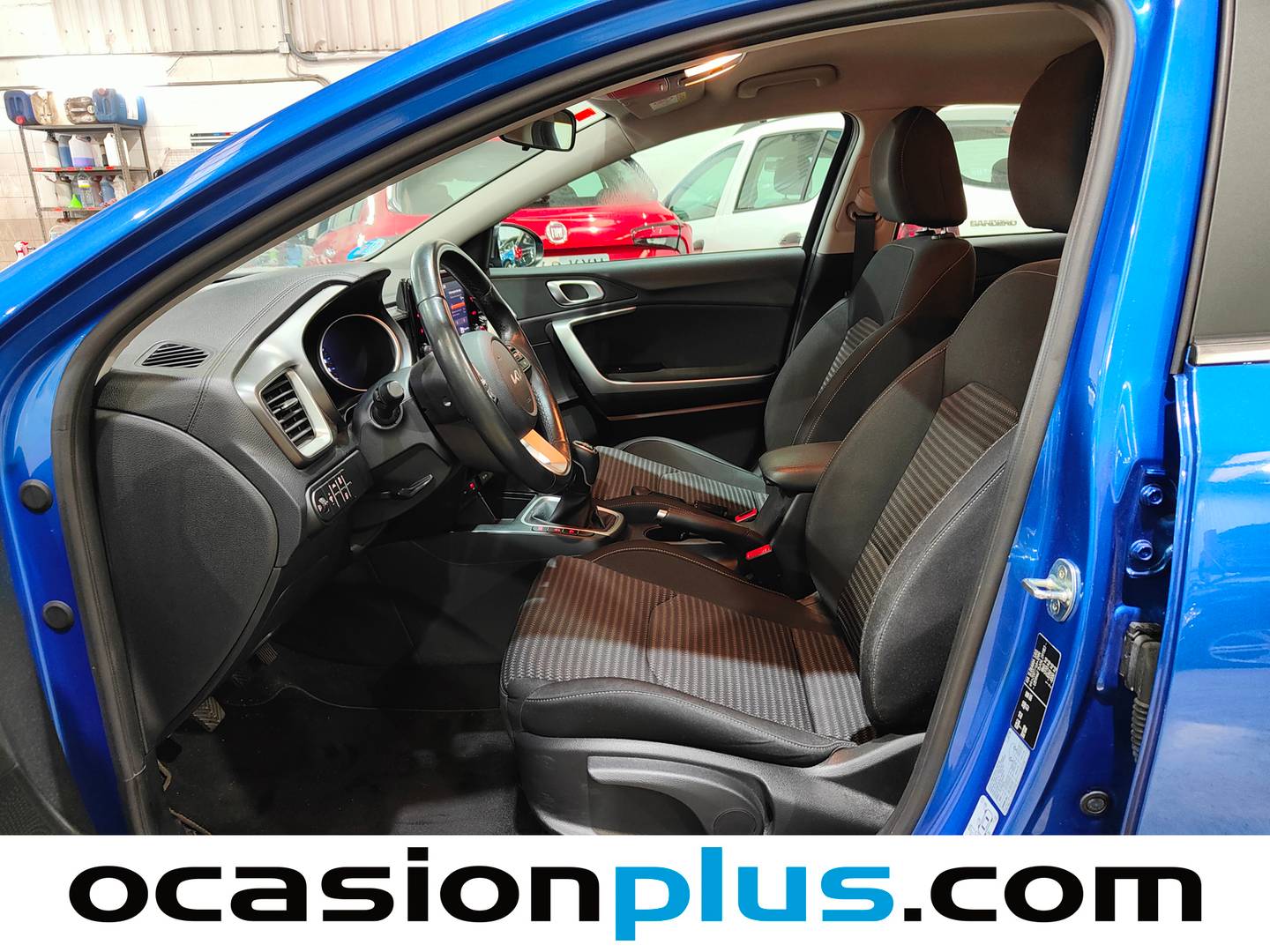 Foto asientos delanteros KIA XCeed KIA XCeed 1.5 MHEV iMT Drive (160 CV)