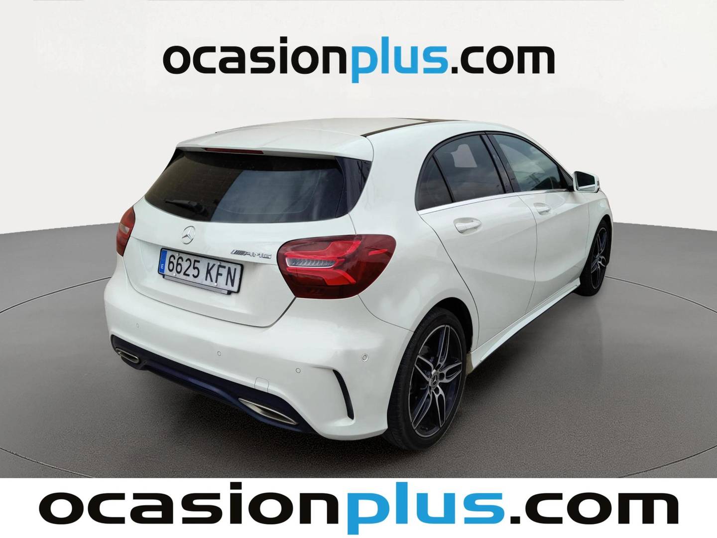 Foto trasera Mercedes Clase A Mercedes Clase A 180 d (109 CV) PACK AMG derecha
