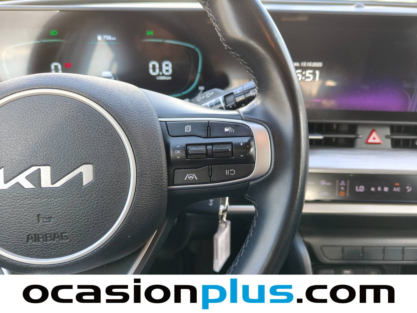 Foto KIA Sportage Kia Sportage 1.6 CRDi MHEV Business 4x2 (136 CV)